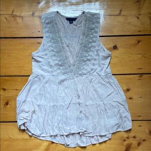 American Eagle Crochet Embroidered Women's Sleeveless Boho Neutral Top Size XXS